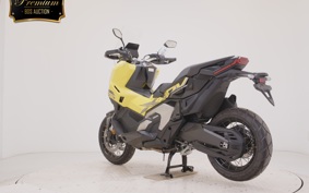 HONDA X-ADV 750 2025 RH21