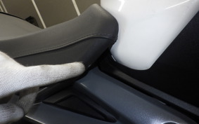 TRIUMPH STREET TRIPLE 85 2016