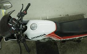 HONDA CBX125F 1988 JC11