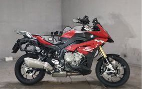 BMW S1000XR 2016 0D03