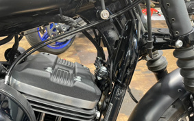 HARLEY XL883N 2018 LE2