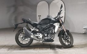 HONDA CB250R MC52