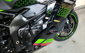 KAWASAKI NINJA ZX-25R ZX250E