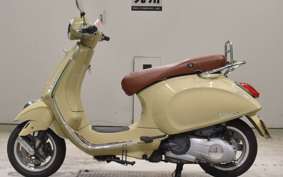 VESPA PRIMAVERA 125