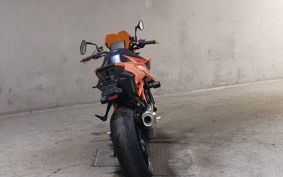 KTM 1290 SUPER  DUKE R 2021 V3940