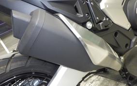 HONDA X-ADV 750 2025 RH21