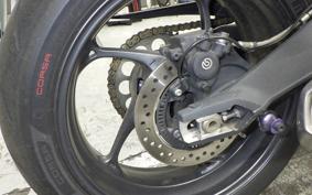 TRIUMPH STREET TRIPLE 85 2013
