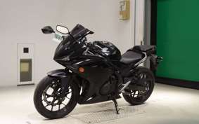 HONDA CBR400R 2018