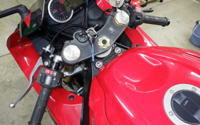 SUZUKI GSX-R750 2011
