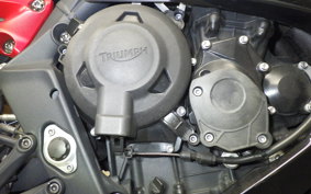 TRIUMPH DAYTONA 675 R