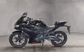 YAMAHA YZF-R25 RG10J
