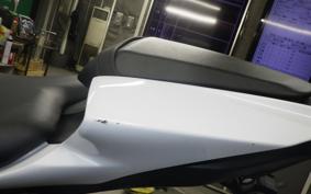 YAMAHA YZF-R7 2024 RM39J