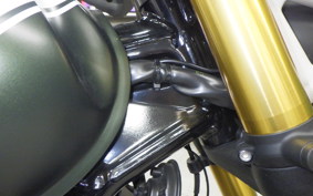 TRIUMPH SCRAMBLER400X 2024