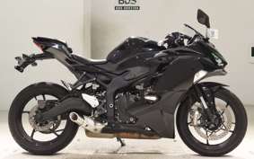 KAWASAKI ZX-25R ZX250E