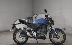 HONDA CB250R MC52