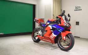 HONDA CBR1000RR 2005 SC57