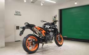 KTM 890 DUKE GP 2019