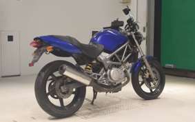 HONDA VTR 250 MC33