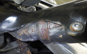 HONDA CBR750 1988 RC27