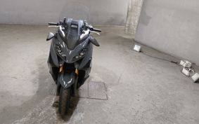 YAMAHA T-MAX 560 SJ19J