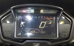 HONDA VFR800X 2015 RC80