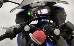 YAMAHA YZF-R25 RG10J