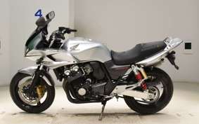 HONDA CB400 SUPER BOLDOR VTEC 2006 NC39