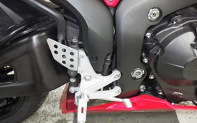 HONDA CBR600RR 2024 PC40