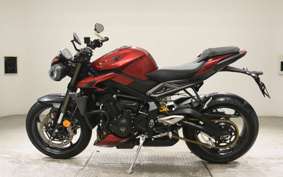 TRIUMPH STREET TRIPLE RS 2024
