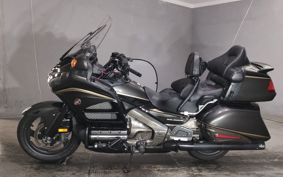 HONDA GL 1800 GOLD WING SC68
