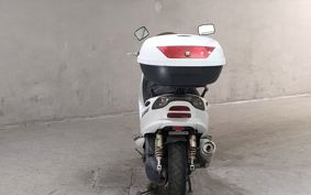 YAMAHA MAJESTY 125 SE27