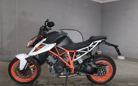 KTM 1290 SUPER DUKE R 2018 V3940