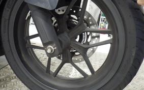 HONDA FORZA 250 MF13