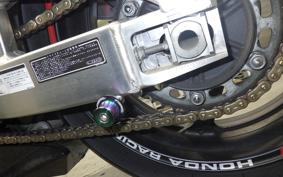 HONDA CBR600RR 2005 PC37