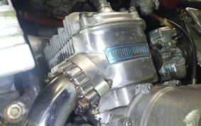 SUZUKI GT750 GT750