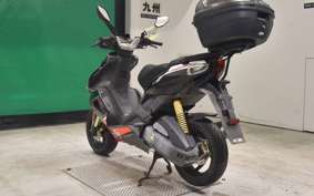 APRILIA SR50R 2024