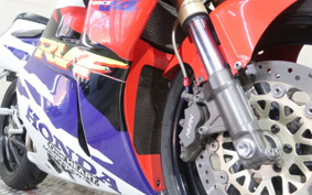 HONDA RVF400 2001 NC35
