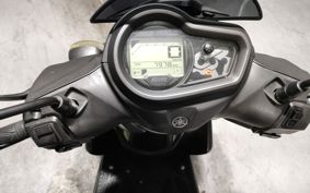 YAMAHA  CYGNUS  RAY ZR SEG4