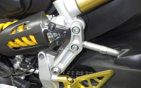 DUCATI PANIGALE V2 2022