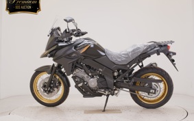 SUZUKI DL650 ( V-Strom 650 ) XTA 2020 C733M