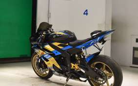 YAMAHA YZF-R6