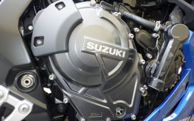 SUZUKI GSX-8R 2025 EM1AA