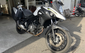 SUZUKI DL650 ( V-Strom 650 ) 2018 C733A