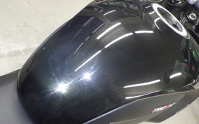 TRIUMPH TRIDENT 660 2025