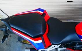 HONDA CBR250RR ABS MC51
