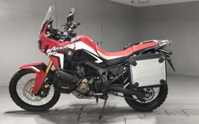 HONDA CRF1000L AFRICA TWIN 2019 SD04