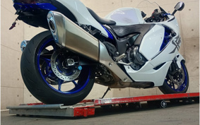 SUZUKI HAYABUSA 2022 EJ11A