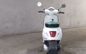 VESPA LX125 ..