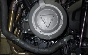 TRIUMPH TRIDENT 660 2021