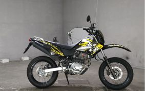 HONDA XR230 MOTARD MD36